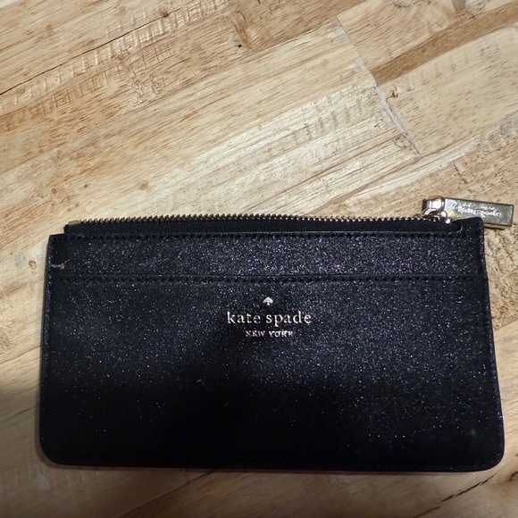 Kate Spade Slim Wallet - Picture 1 of 2